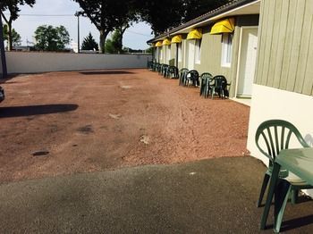 Hotel Marjolaine Roullet Exterior foto